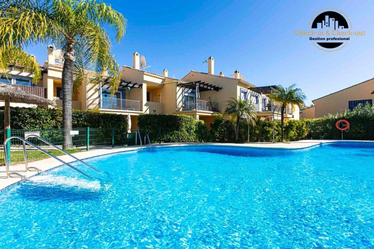Appartement Adosado Puerto Banus Relax